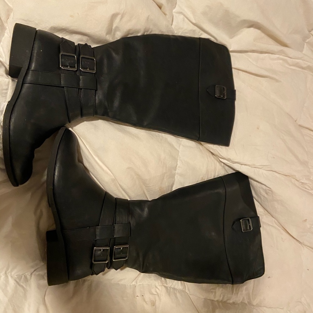 Black riding boots